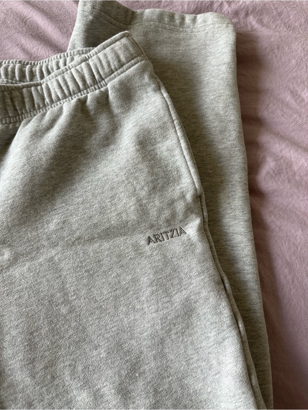 Aritzia Sweatpants - Picture 2 of 5